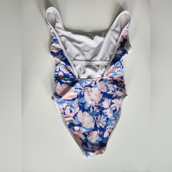 Lainsnow Tiare Hawaii Collab One Piece - Picture 4 of 7